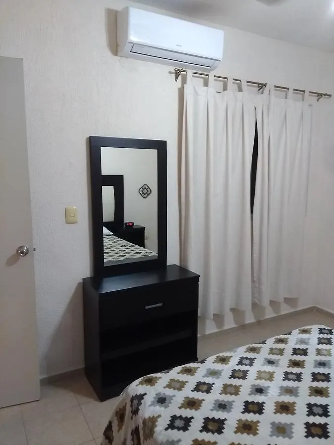 Residencial Gran Santa Fe カンクン 別荘